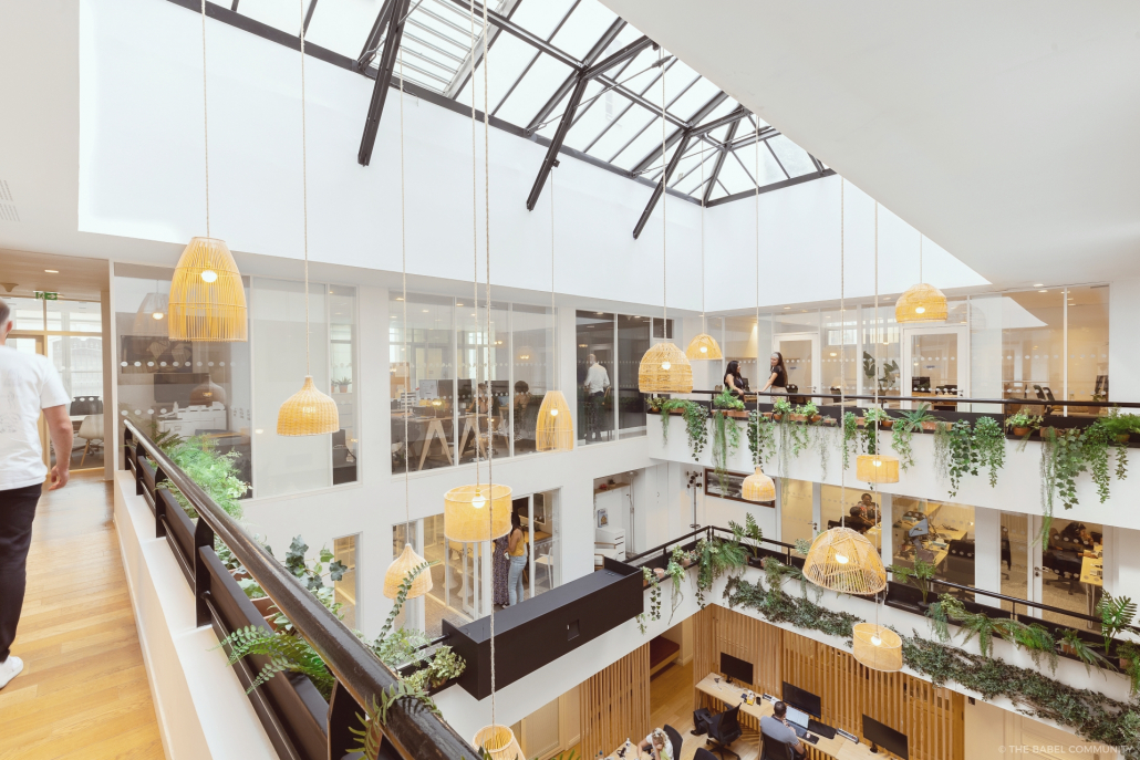 Profiter d'un poste de travail nomade en Open Space en coworking high-tech