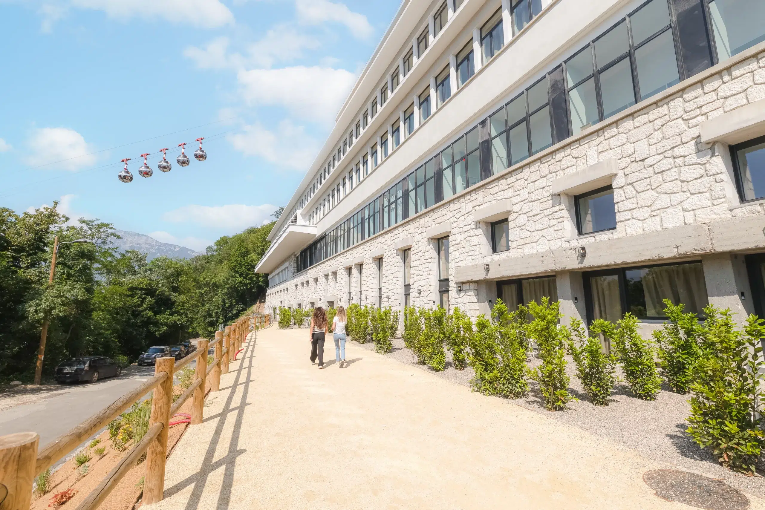 T1-grande-suite-premium-jardin-duplex-residence-grenoble-bastille-coliving (7)
