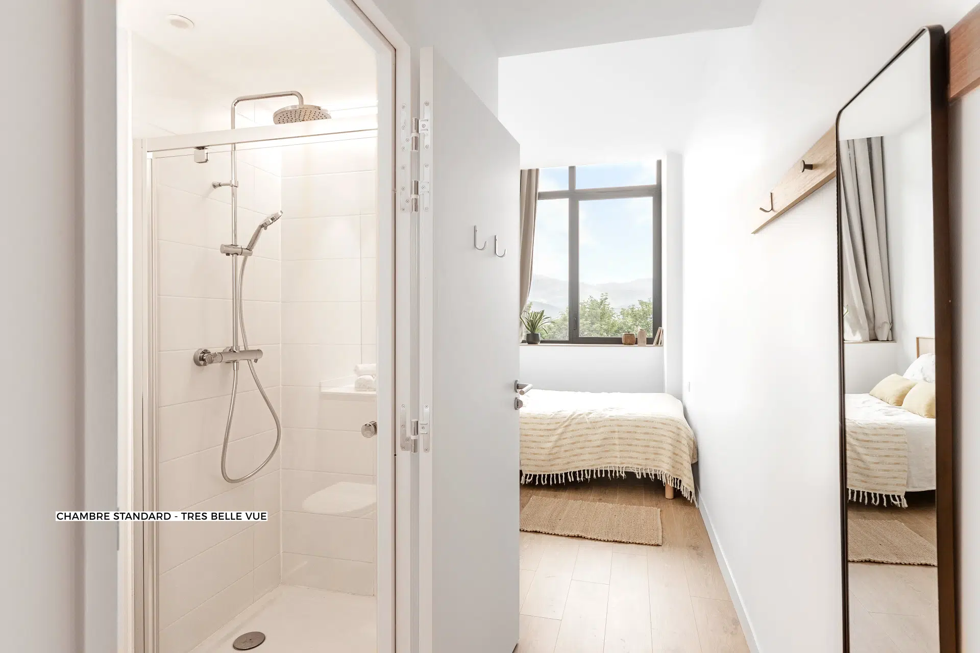 colocation-6-personnes-the-babel-community-grenoble-bastille-Chambre-Standard-Très-belle-vue-55 (2)