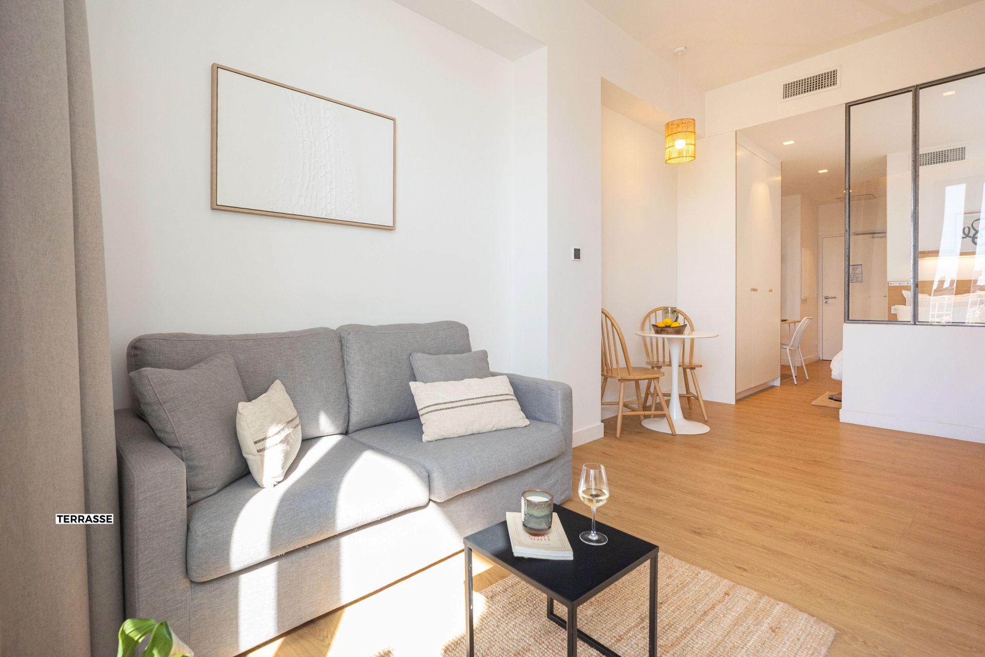 SUITE TERRASSE - VUE HAXO - 506 - The Babel Community Coliving Marseille Vieux Port (12)