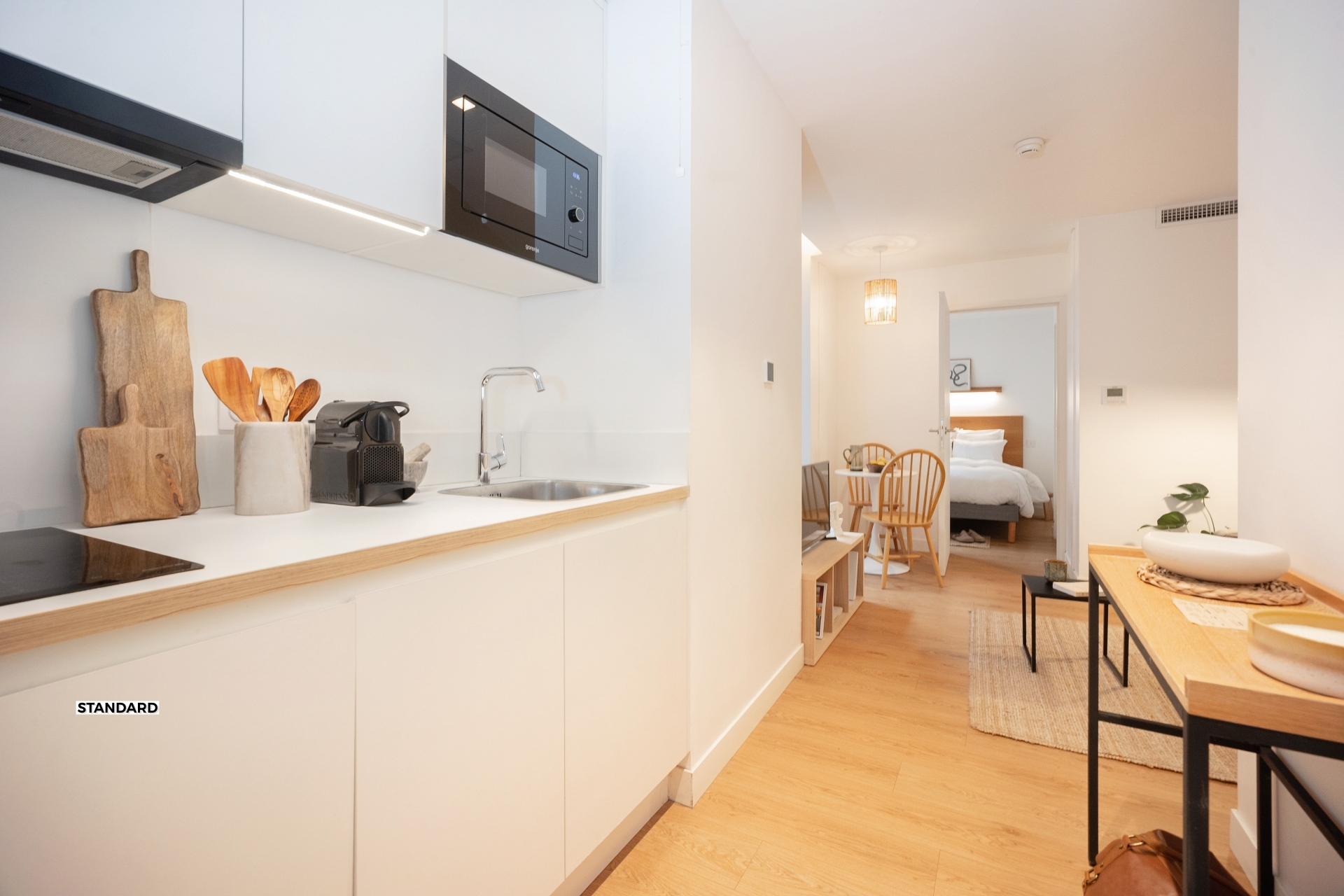 T2 STANDARD - VUE PATIO - 201 - The Babel Community Coliving Marseille Vieux-Port (7)