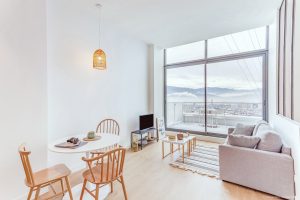 Tastefully decorated living room in a coliving residence in Grenoble.