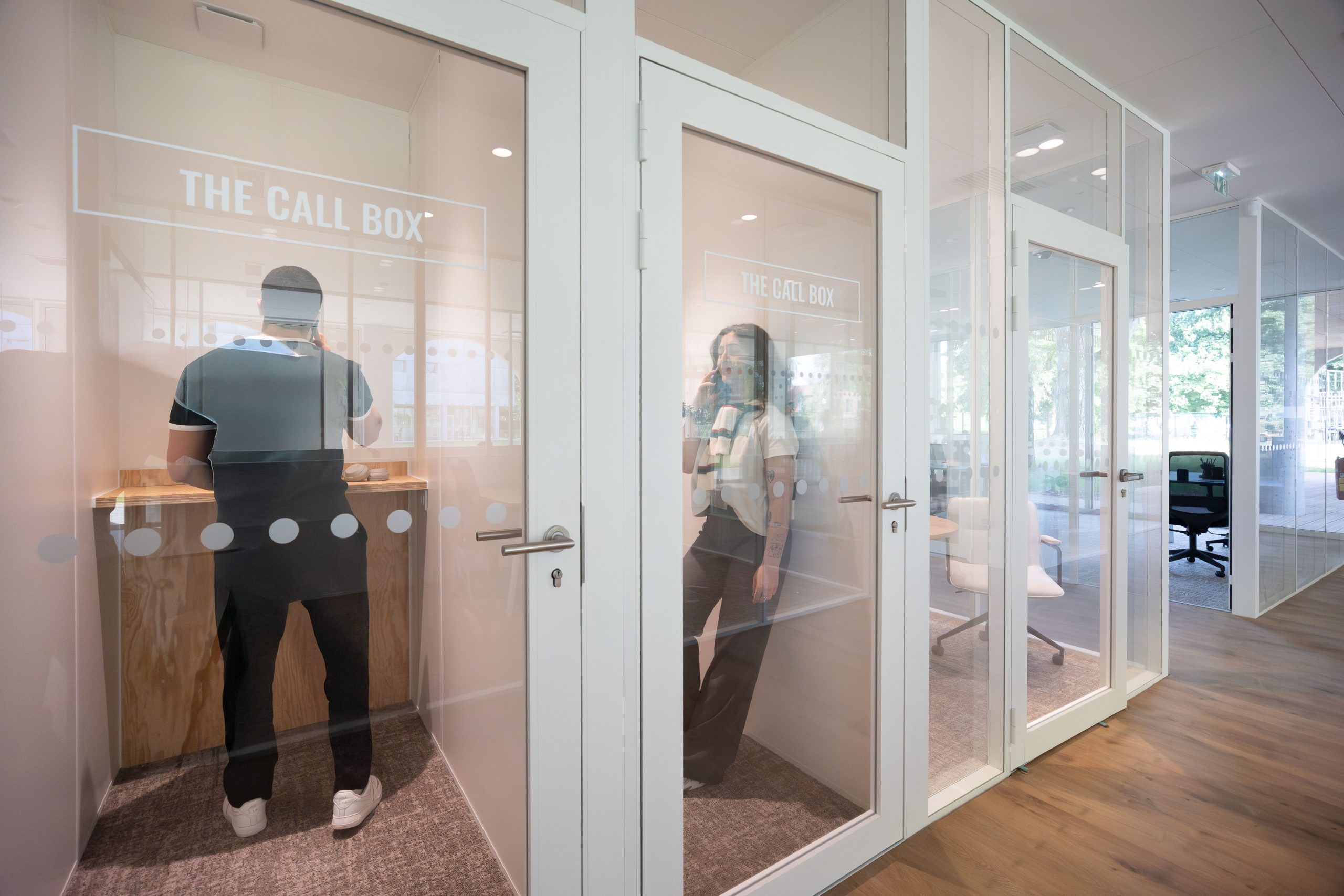 Call Box Suite office (1)