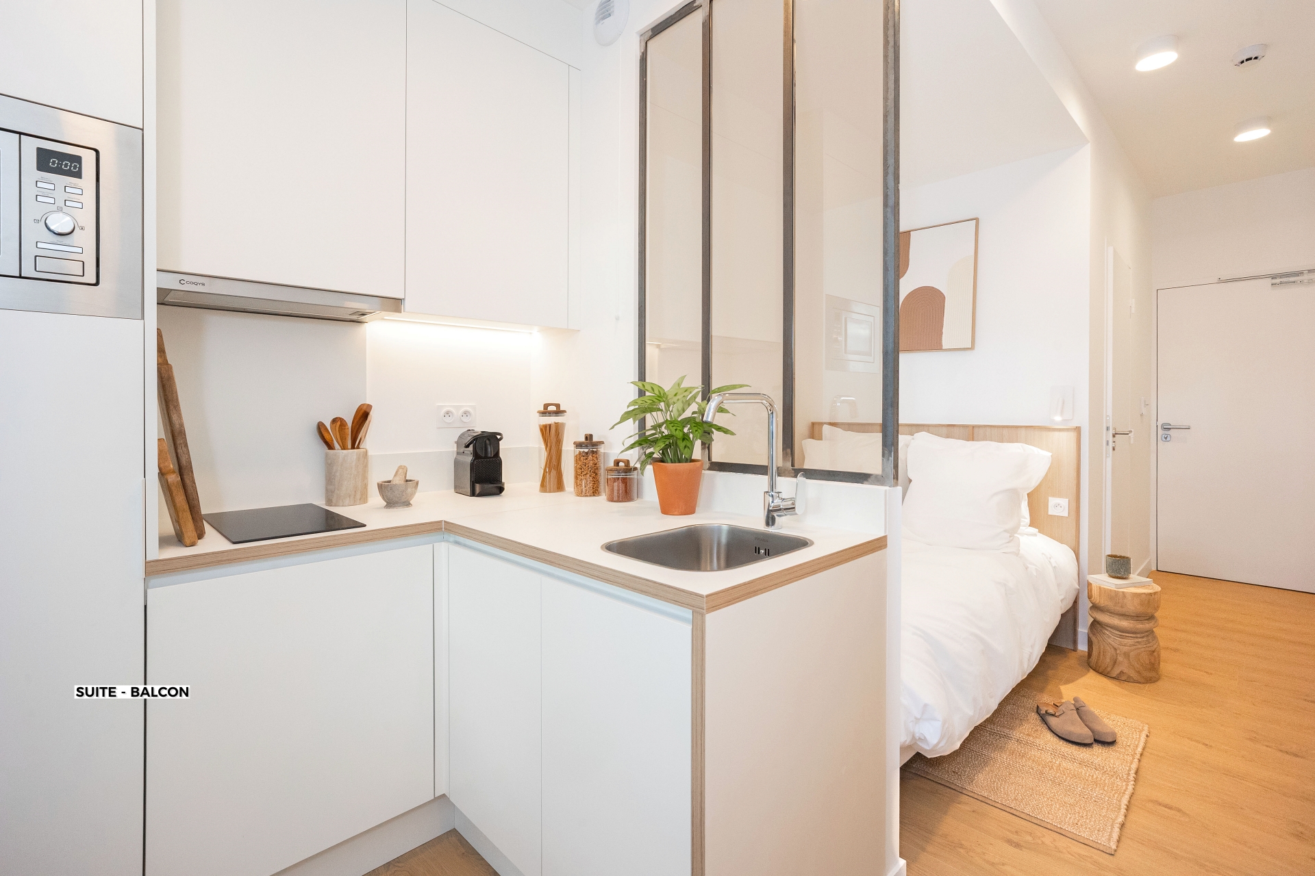 536 Suite - Balcon - The Babel Community Paris Montigny Coliving (3)