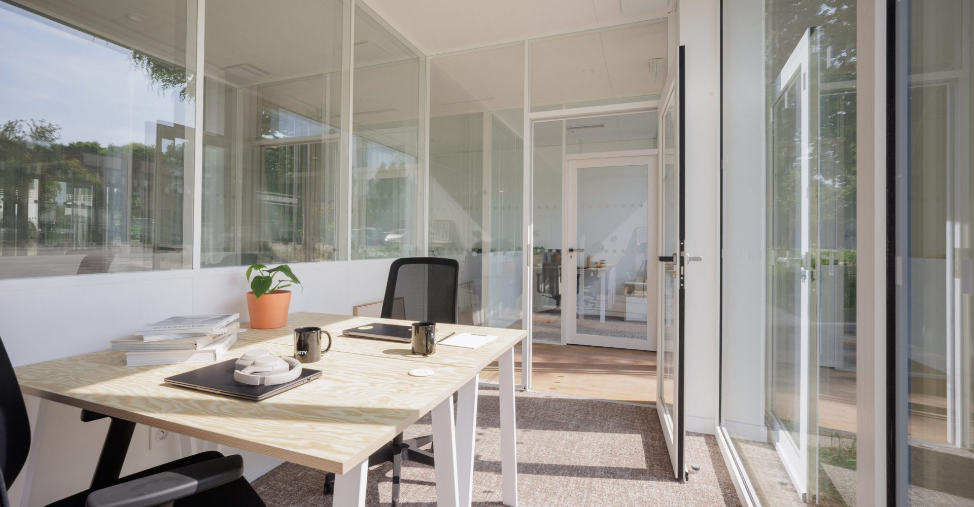 0112 Bureau #2 (3)