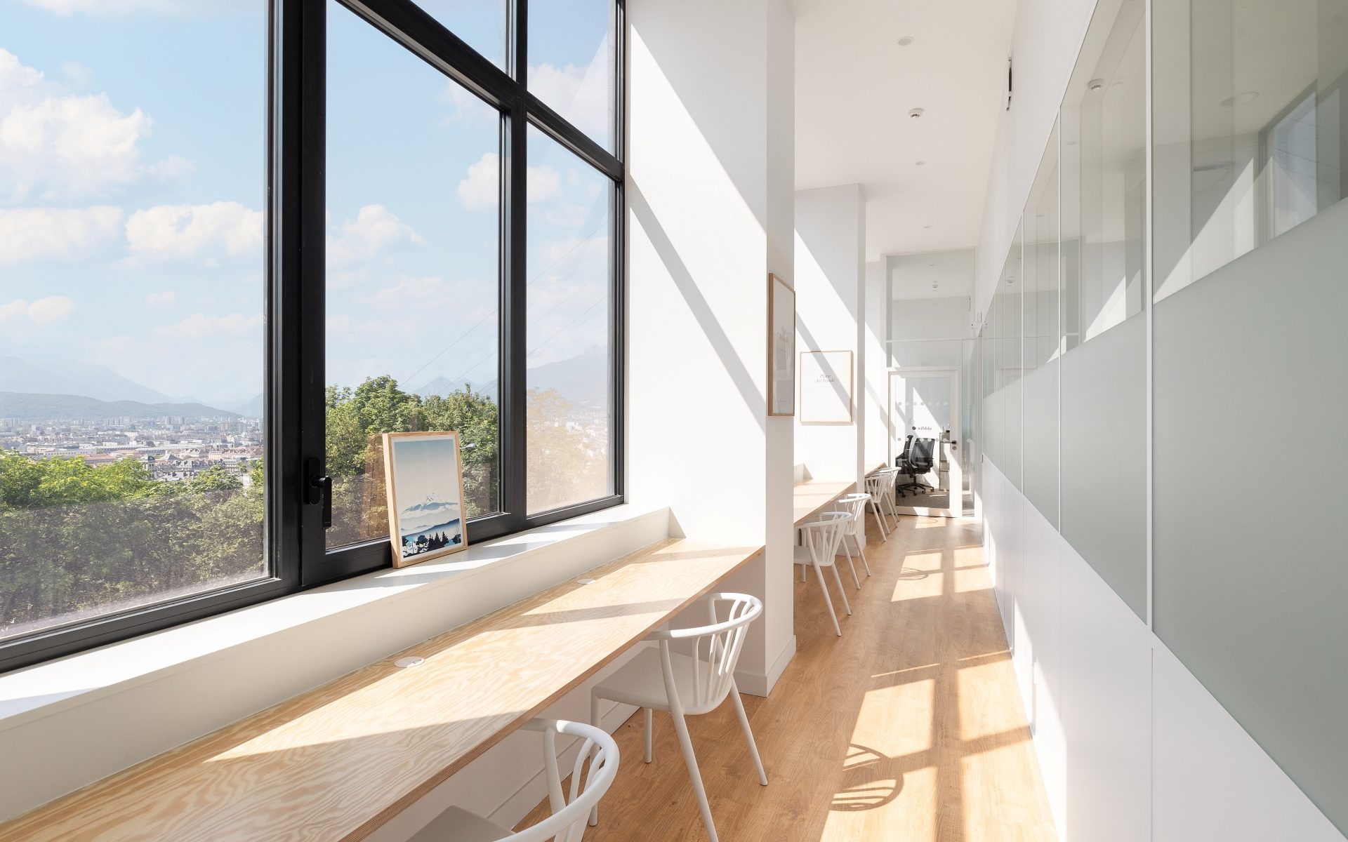 Openspace flexible workstation in Grenoble