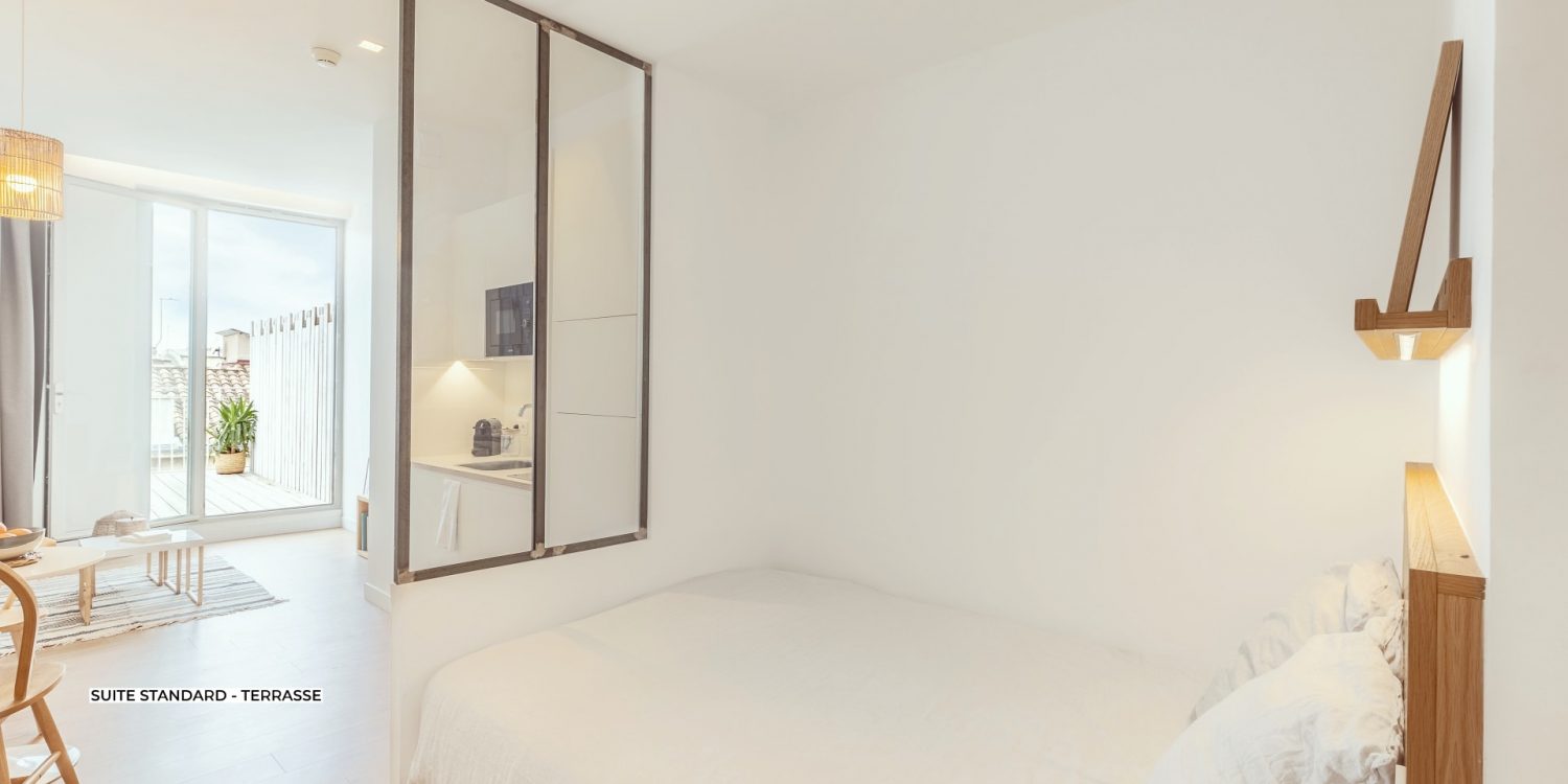 Appartement Suite design avec un lit double en coliving à Marseille