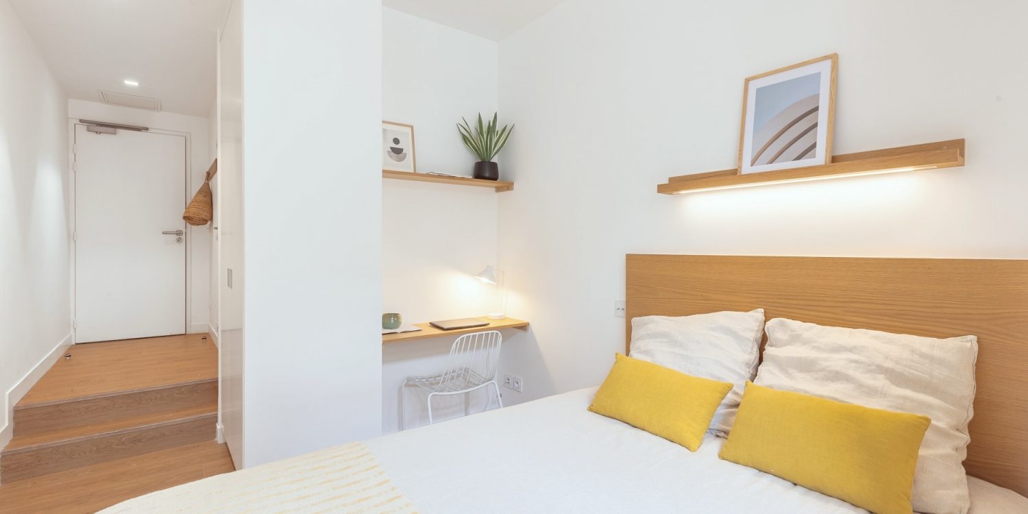 Chambre lumineuse en colocation à Marseille Vieux-Port