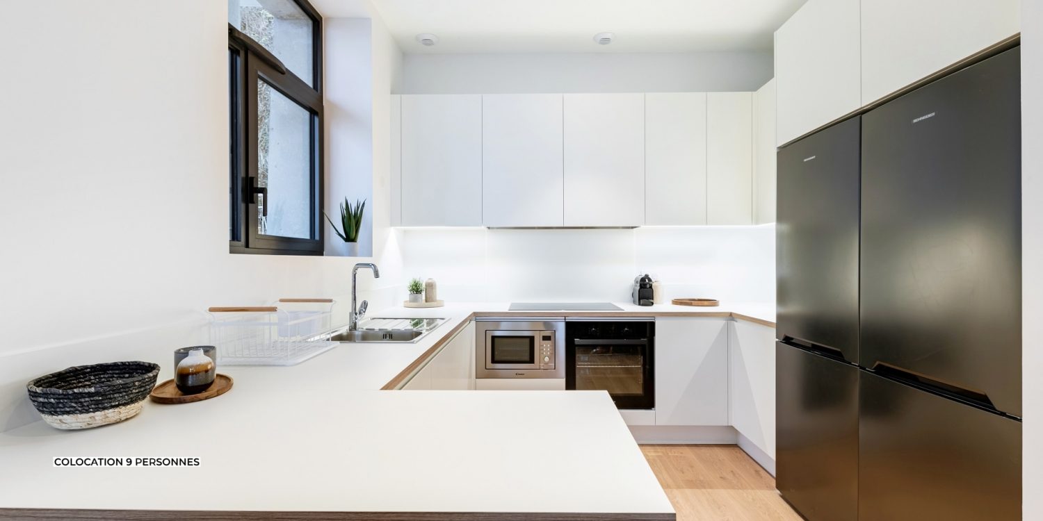 Cuisine fonctionnelle en colocation pour 9 personnes à Grenoble