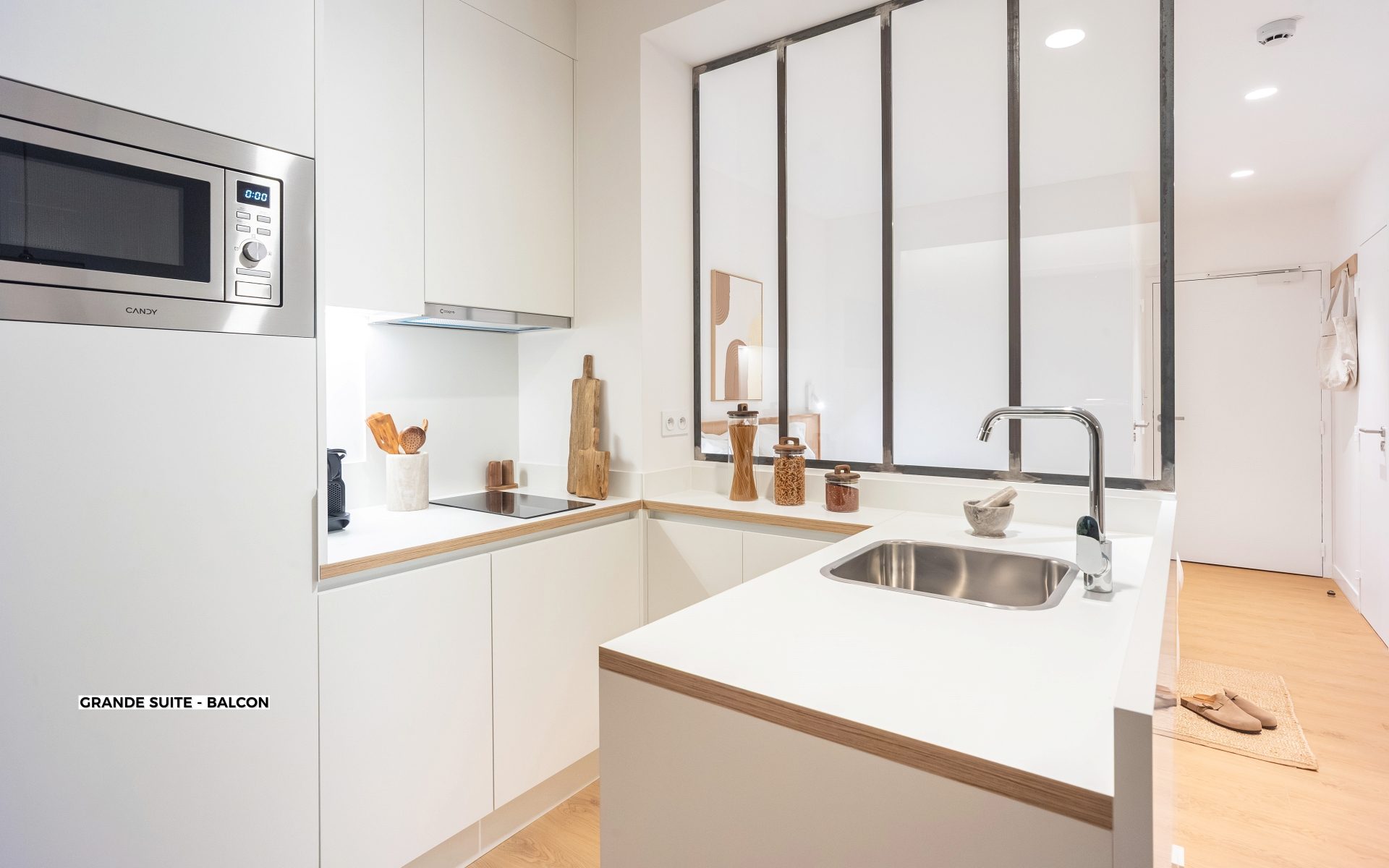 307 Grande Suite - Balcon - The Babel Community Paris Montigny Coliving (3)