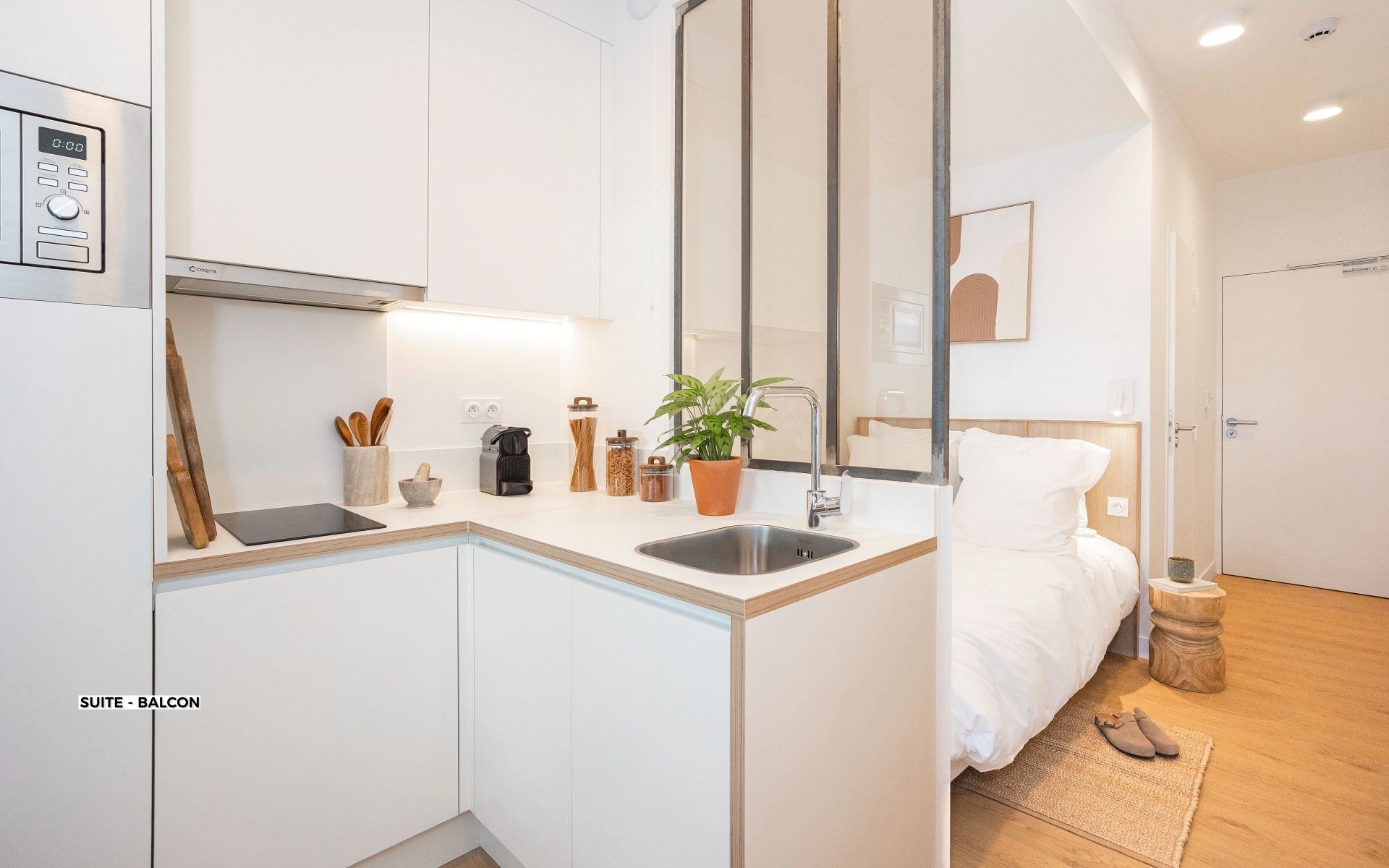 536 Suite - Balcon - The Babel Community Paris Montigny Coliving (3)