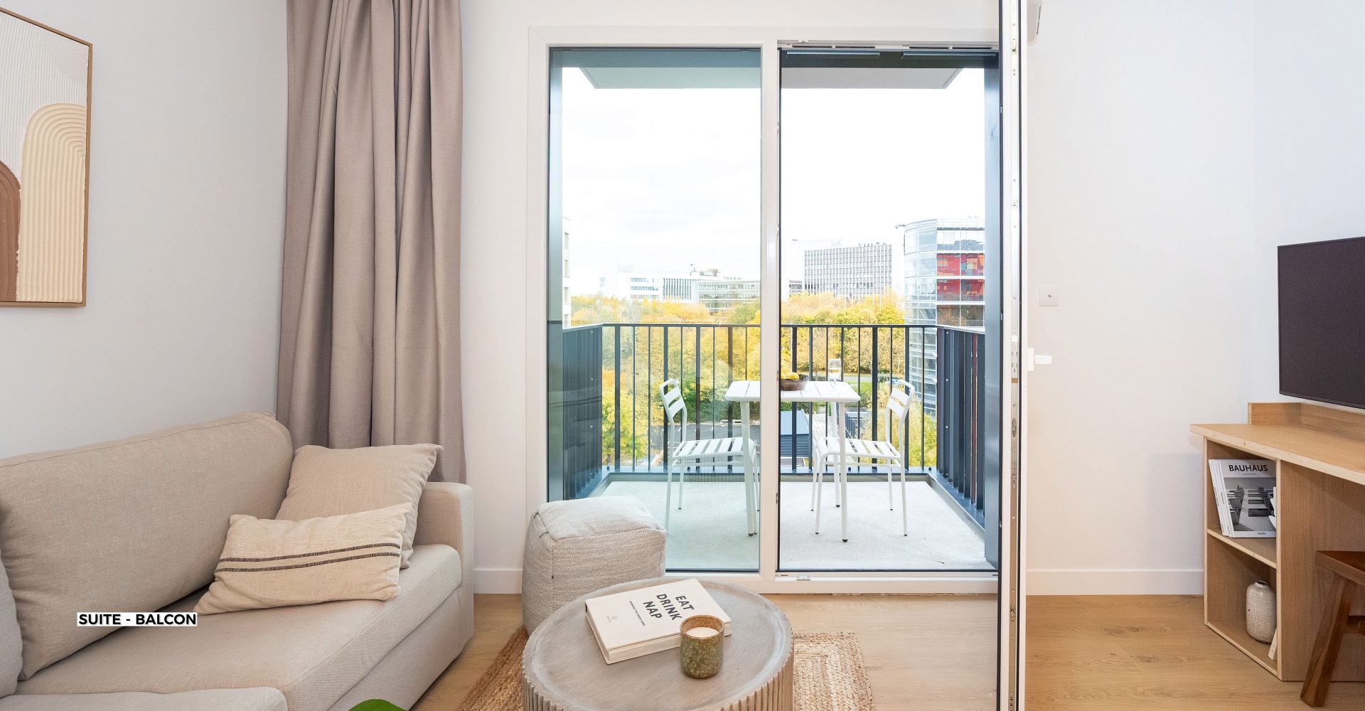 539 Suite - Balcon - The Babel Community Paris Montigny Coliving (7)