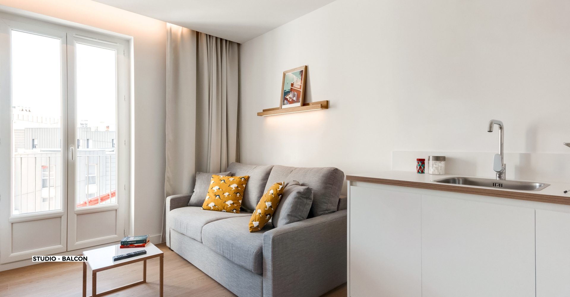 Appartement meublé Studio Balcon - Marseille République - Coliving - The Babel Community (2)