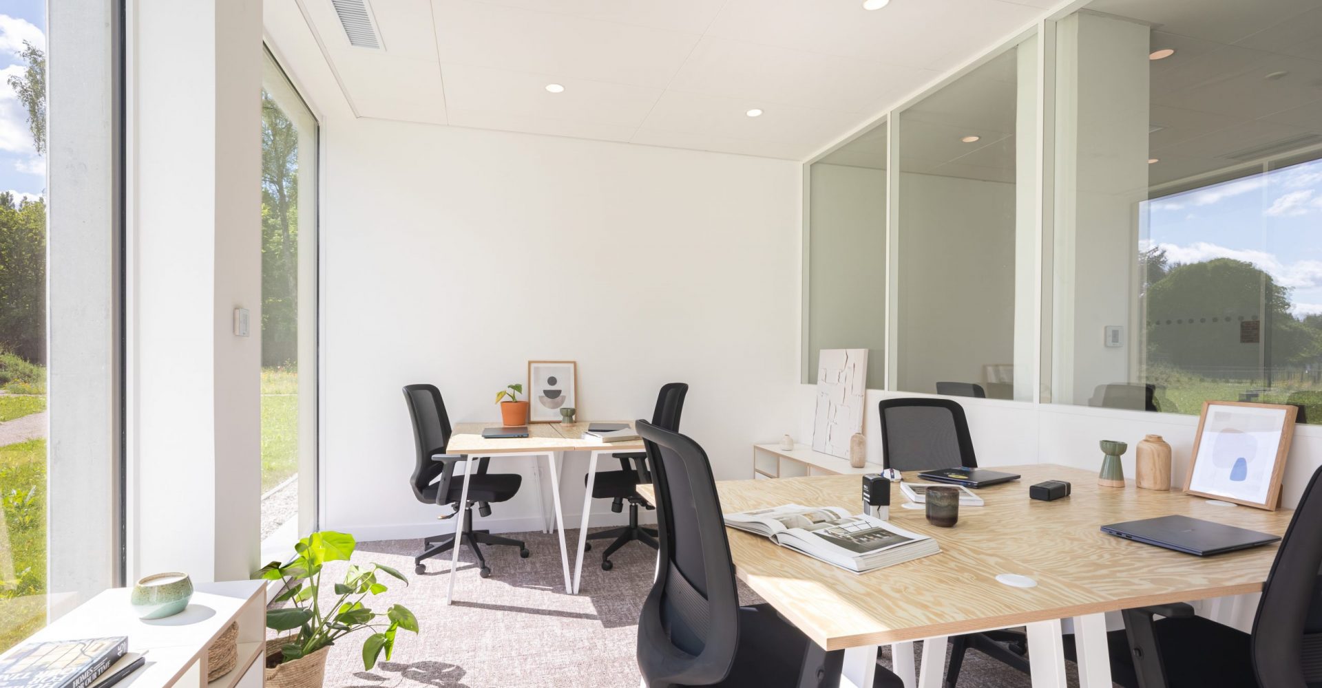 Bureau multipostes coworking Lille Les Prés Villeneuve d'ascq (2)