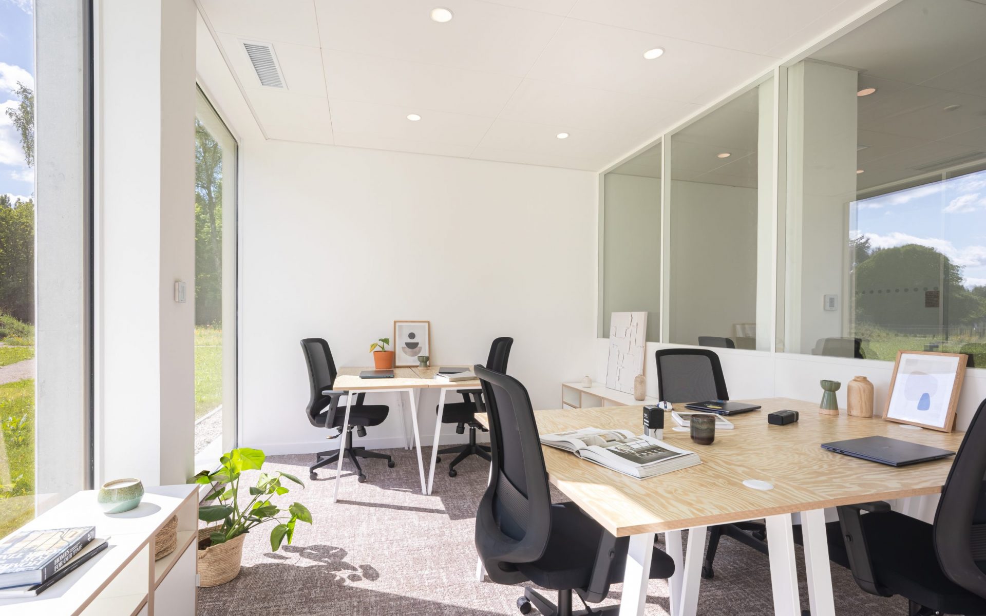 Bureau multipostes coworking Lille Les Prés Villeneuve d'ascq (2)