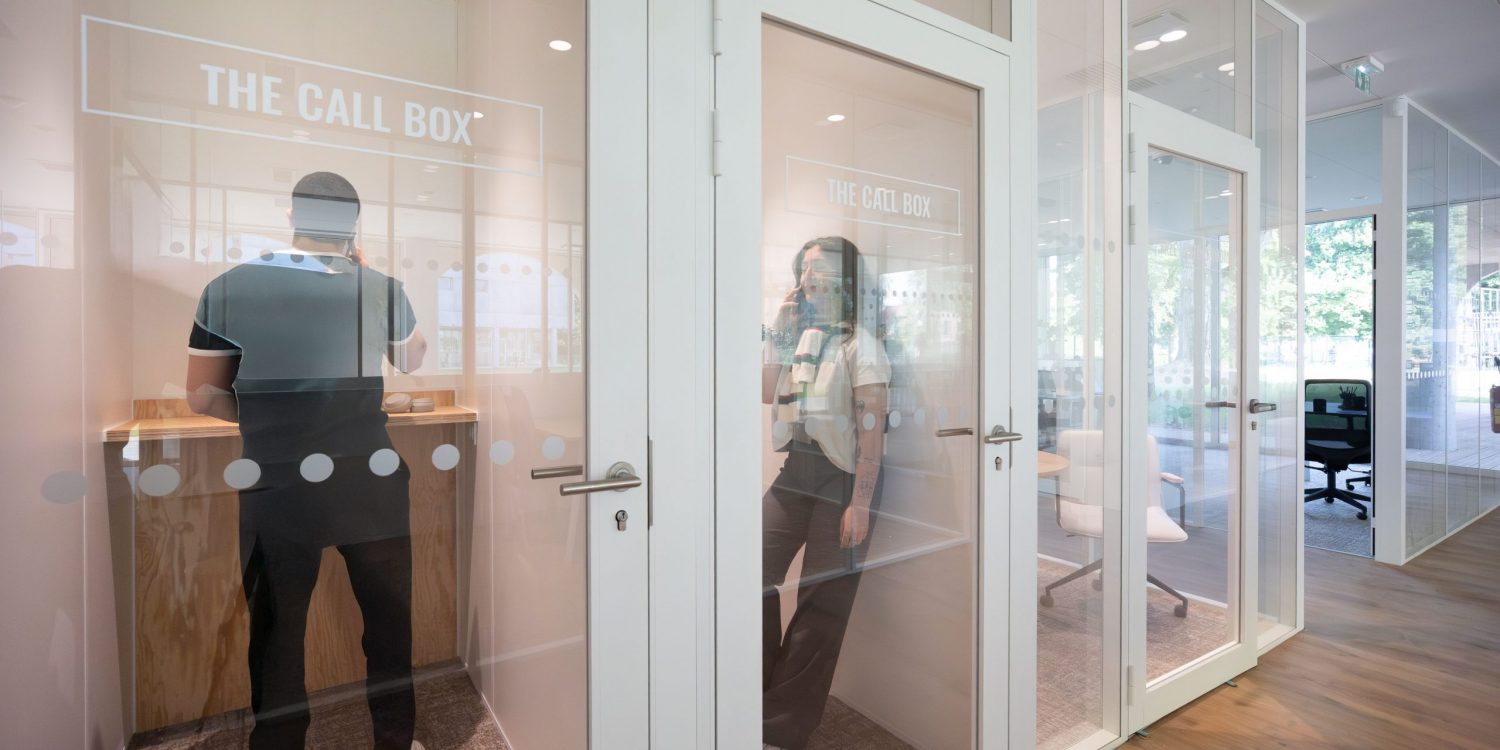 Call Box Suite office (1)