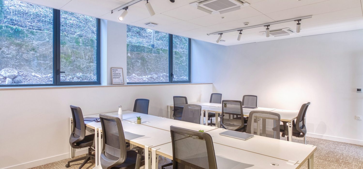 Postes de travail en openspace