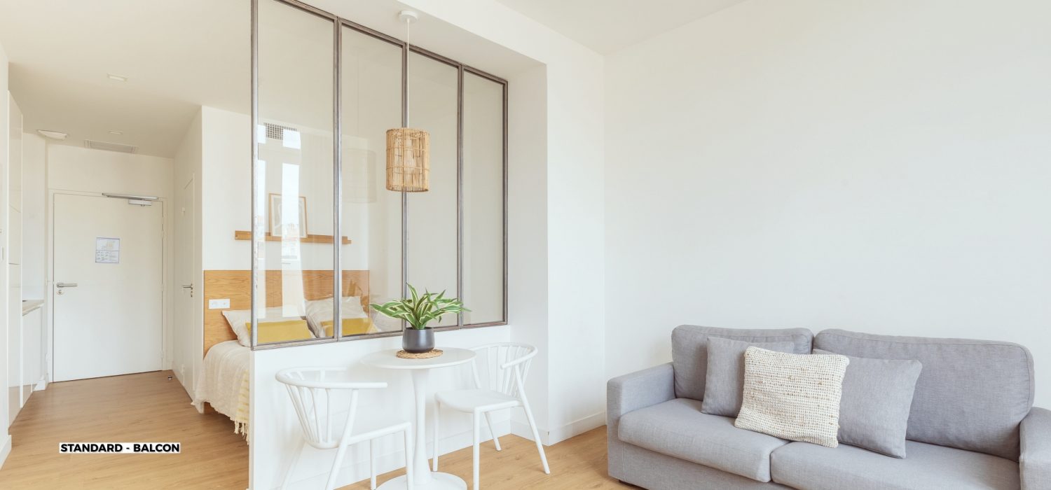 Standard Suite - Balcony #521 (3)