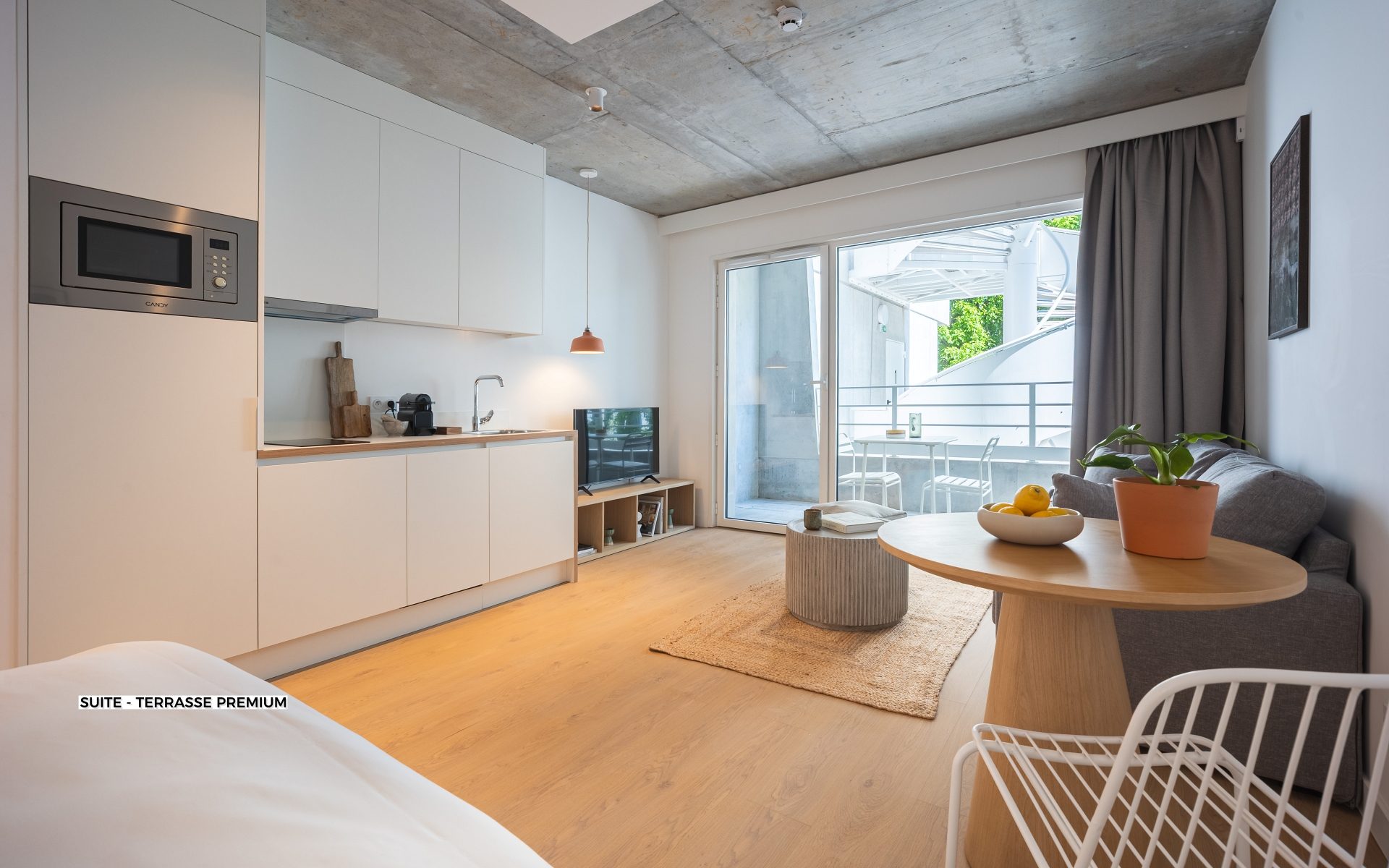 Suite Terrasse Premium PMR - Résidence Lille Les Prés - Coliving Appartement meublé - 1011 Suite PMR - Terrasse (2)
