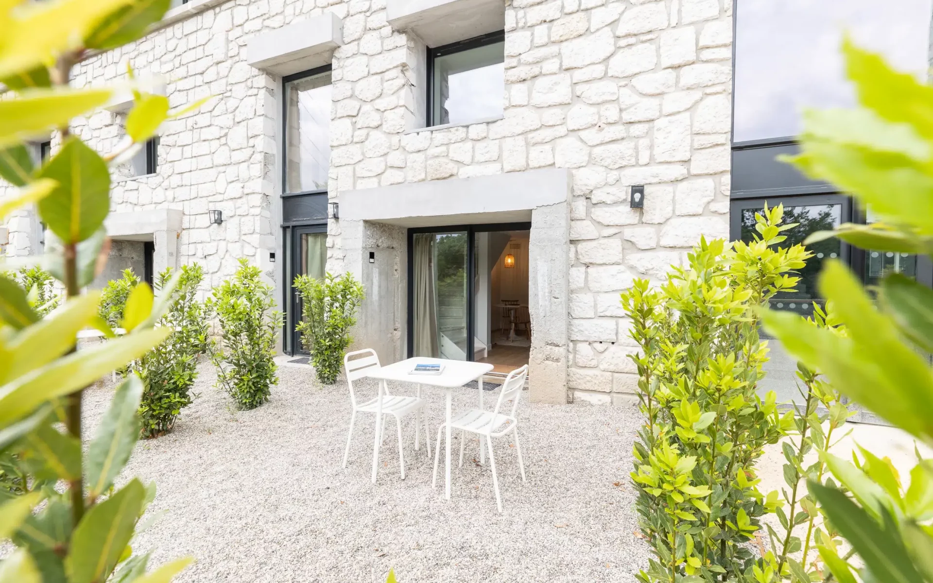 T1-large-suite-standard-garden-duplex-residence-grenoble-bastille-coliving (2)