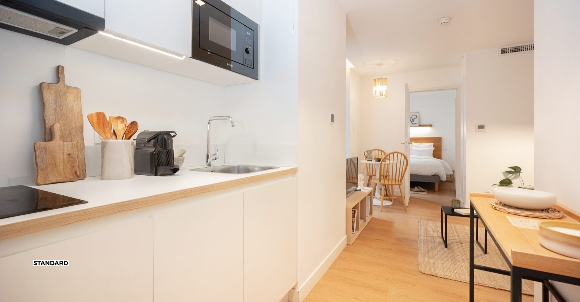 T2 STANDARD - VUE PATIO - 201 - The Babel Community Coliving Marseille Vieux-Port (7)