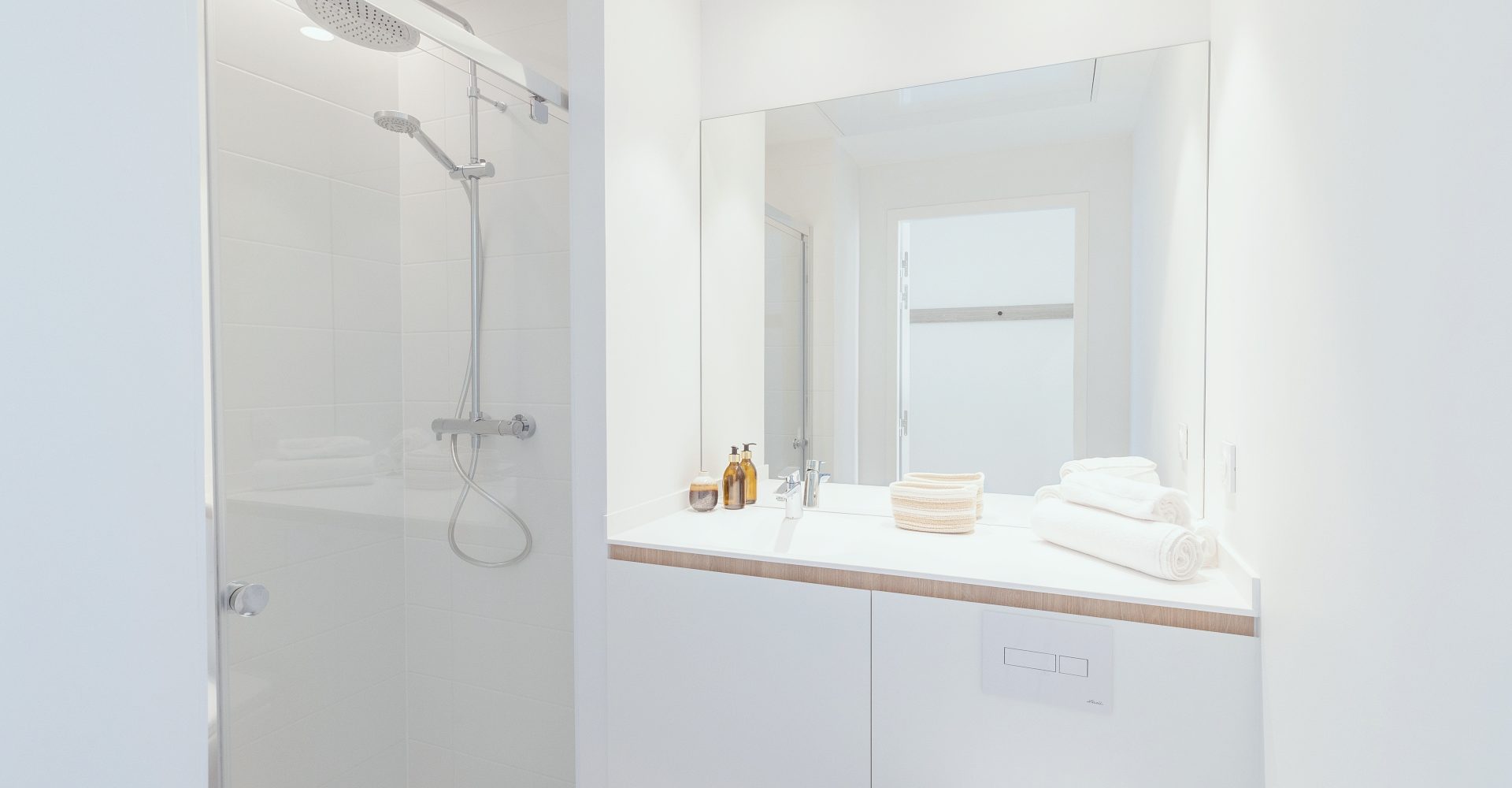 T2 Terrasse Très belle vue Vieux Port Marseille - Coliving Appartement Salle de bain aménagée