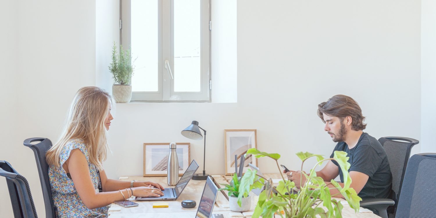 Bureaux équipés sur mesure en coworking The Babel Community