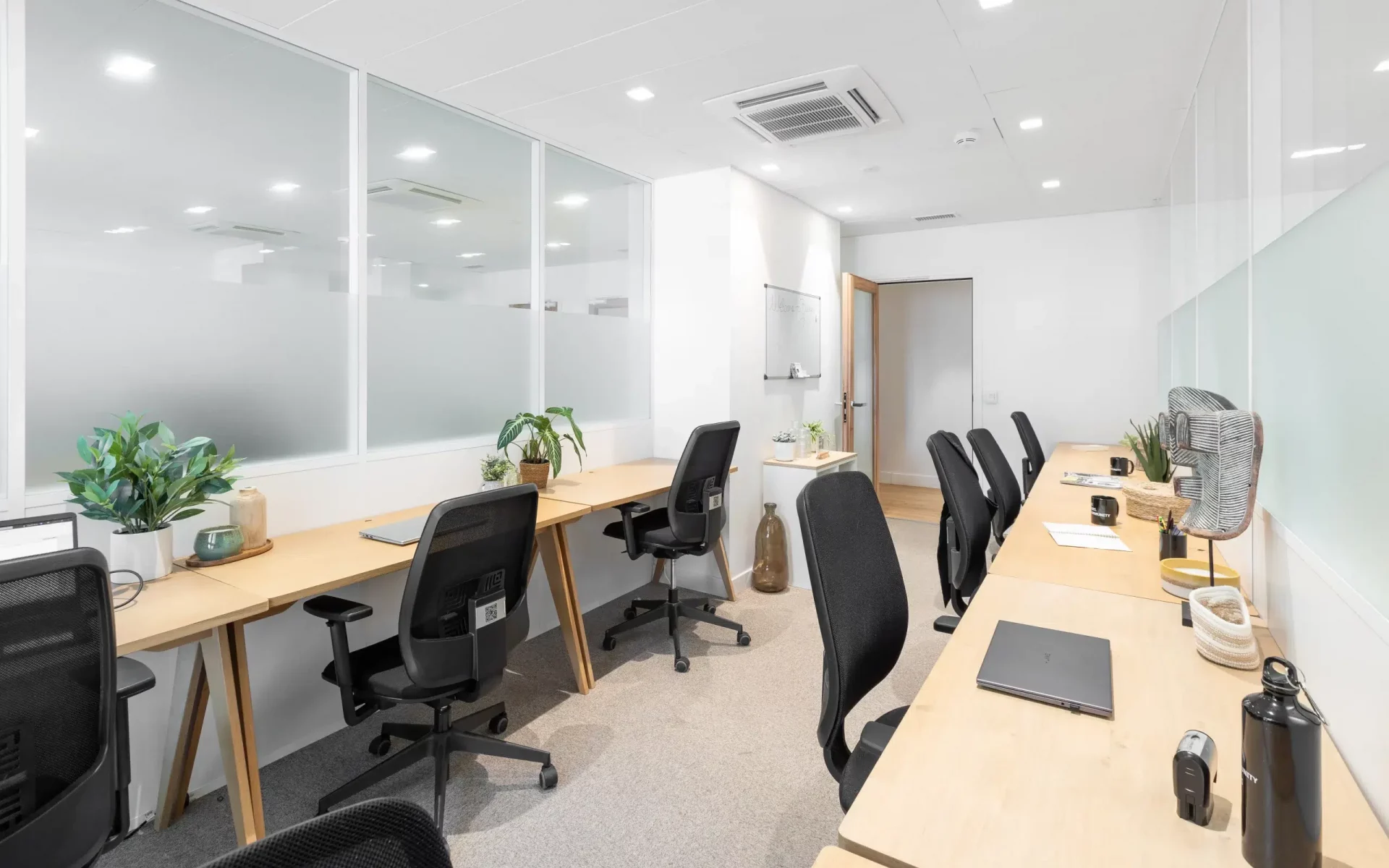 the-babel-community-coworking-space-montpellier-centre-office-8-positions