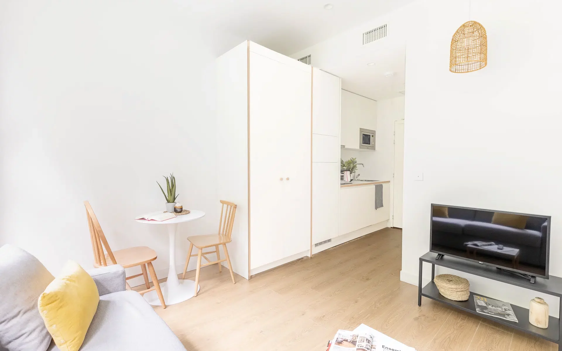 the-babel-community-grenoble-bastille-studio-coliving (1)